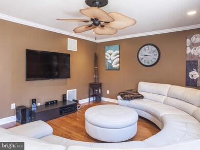 18 Fairmont Dr, Columbus, NJ 08022 - photo 5