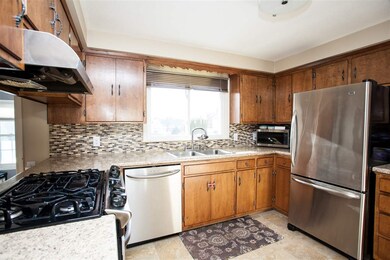 15 S Porter St, Manchester, NH 03103 - photo 2