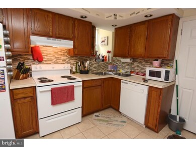 234 W High St, Womelsdorf, PA 19567 - photo 5