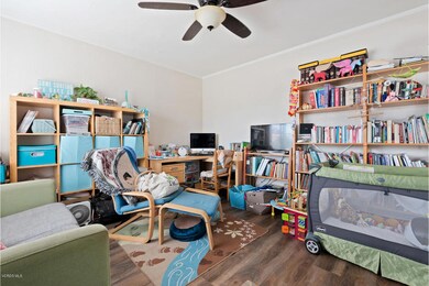 104 W Center St-003-002-Living Room-MLS_