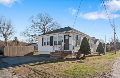 8 Dix Ave, Johnston, RI 02919 - photo 2