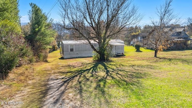 2453 Ellejoy Rd, Walland, TN 37886 - photo 7