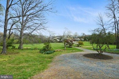 19347 Hundred Acres Ln, Leesburg, VA 20175 - photo 3