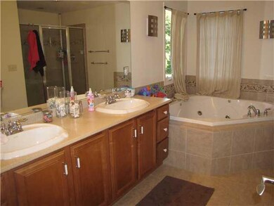 Master Bath/Spa. Master bath suite offers 2 sinks,