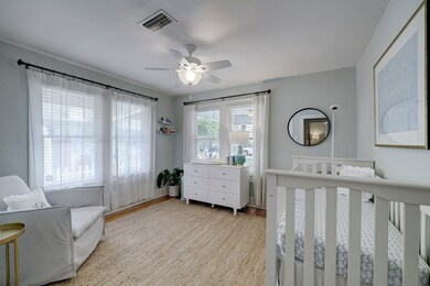 721 Ralfallen St, Houston, TX 77008 - photo 7