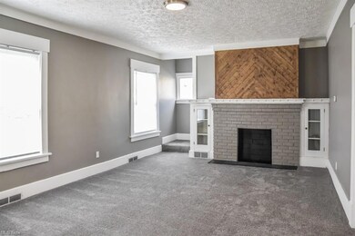 937 Forest Ave SW, Canton, OH 44710 - photo 3