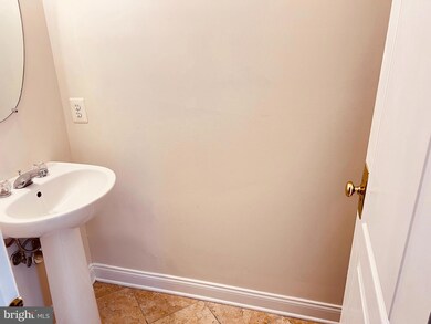 22235 Trentworth Way, Clarksburg, MD 20871 - photo 6