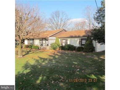 885 Elephant Rd, Perkasie, PA 18944 - photo 2