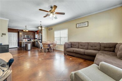 6905 Appomattox Dr, College Station, TX 77845 - photo 5