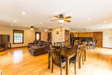 41 W Greenville Rd, Greenville, RI 02828 - photo 5