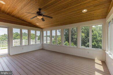 12285 Longleaf Ln, Dunkirk, MD 20754 - photo 3