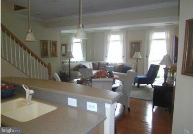 15164 Lancashire Dr unit 194, Woodbridge, VA 22191 - photo 7