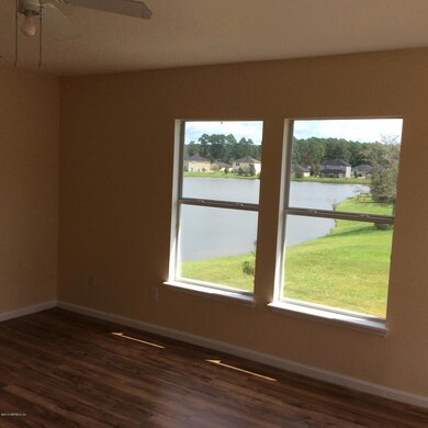 11441 Tori Ln, Jacksonville, FL 32218 - photo 3