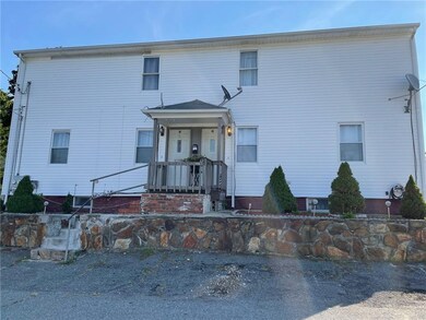 29 Ophelia St, Providence, RI 02909 - photo 2