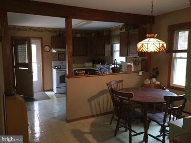 1541 Dellinger Gap Rd, Edinburg, VA 22824 - photo 3