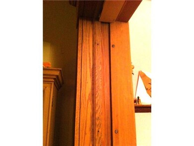 Dining Room Pocket doors from 1907 and are useable