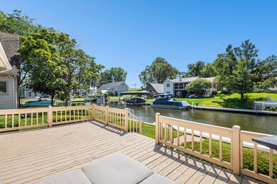 10461 Moore St, Syracuse, IN 46567 - photo 7