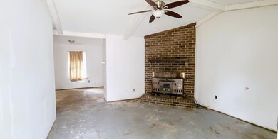 Interior2