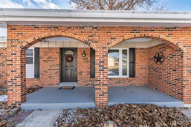 14 S Joyce Ellen Way, Saint Peters, MO 63376 - photo 3