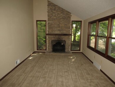 10815 W 64th Terrace, Shawnee, KS 66203 - photo 7