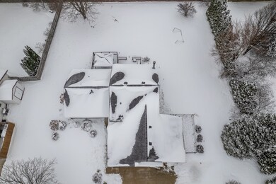 9336 Old Towne Ct, Roscoe, IL 61073 - photo 5