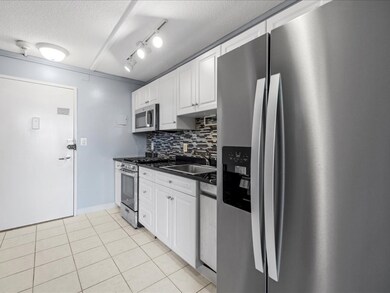 44 Washington St unit 1113, Brookline, MA 02445 - photo 6