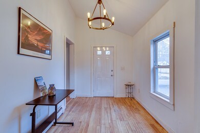 22 Richardson St, Rochester, NH 03867 - photo 5