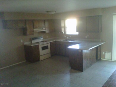Open Kitchen