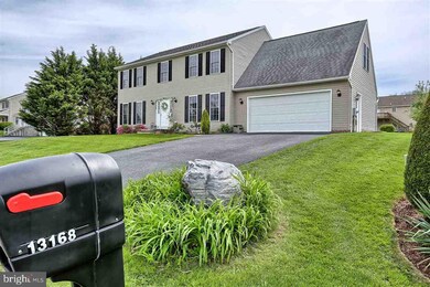 13168 Shawnee Cir, Waynesboro, PA 17268 - photo 2