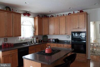 37 Persevere Dr, Stafford, VA 22554 - photo 2