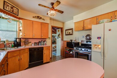 1198 Marlene St Holland MI-print-009-And
