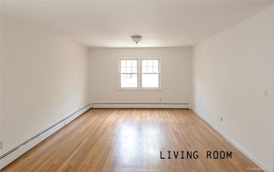 407 Collins Ave unit 2, Mount Vernon, NY 10552 - photo 4