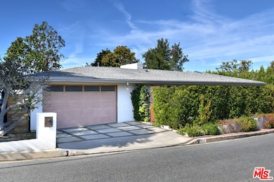 2145 Linda Flora Dr, Los Angeles, CA 90077 - photo 4