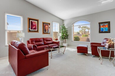 004_Living Room