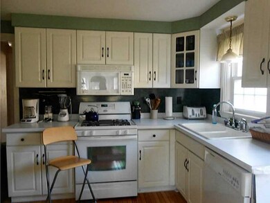 61 Ann Mary Brown Dr, Warwick, RI 02888 - photo 5