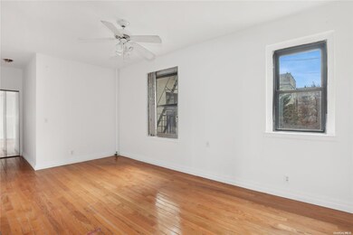 Acropolis Gardens unit 4D, Astoria, NY 11105 - photo 2
