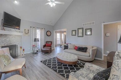 21660 S Main St, Spring Hill, KS 66083 - photo 4