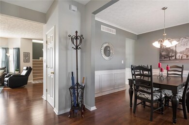 12806 Vikings Ln, Fishers, IN 46037 - photo 4