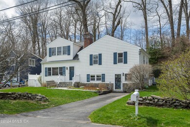 16 Long Meadow Rd, Riverside, CT 06878 - photo 2