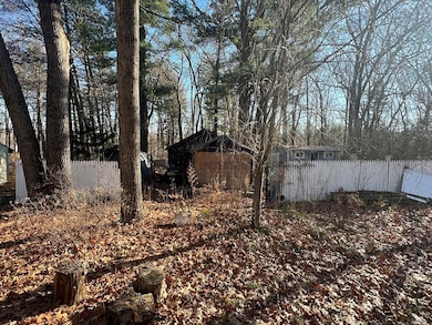 69 Hayward St, Hopkinton, MA 01748 - photo 4