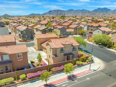 9860 Twilight Walk Ave, Las Vegas, NV 89149 - photo 6