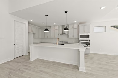 Representative image. Features, specifications, selections and colors may vary.