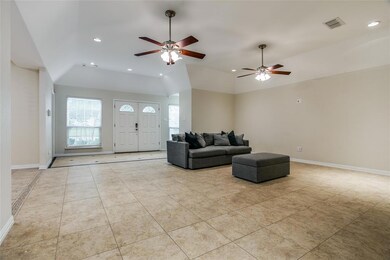 621 Avinell Dr, Bedford, TX 76022 - photo 7
