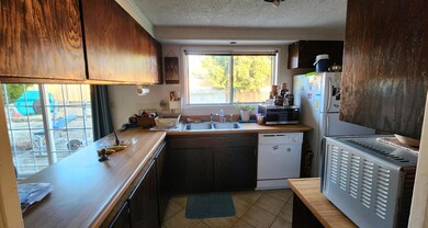 326 E Sage Ln, Culver, OR 97734 - photo 4