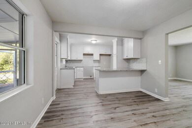 6204 Randia Dr, Jacksonville, FL 32210 - photo 6