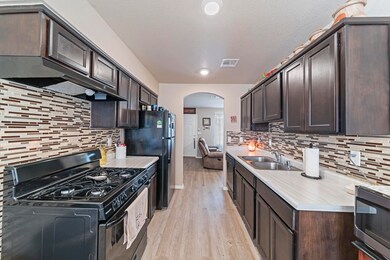 14265 Paraiso Dr, Horizon City, TX 79928 - photo 7