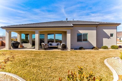 1912 N Mountian View Dr Re-edit-5