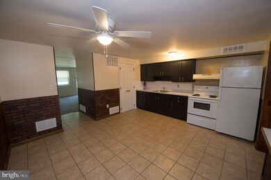 1358 Maple Ave, Elsmere, DE 19805 - photo 5