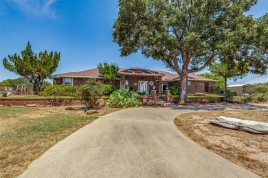 3309 Hummingbird Ct, Granbury, TX 76049 - photo 2