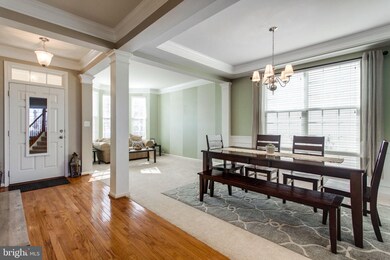 16828 Adrift Ct, Woodbridge, VA 22191 - photo 5